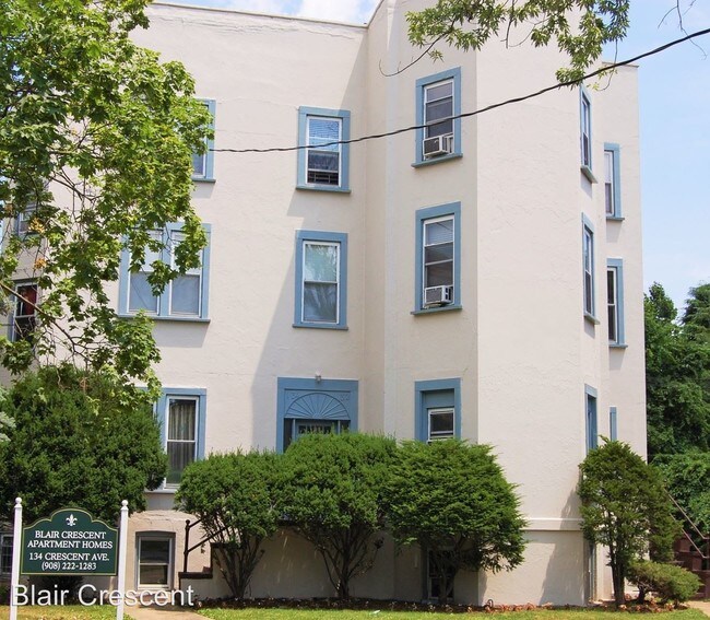 132 Crescent Ave Plainfield, NJ 07060 Rentals Plainfield, NJ