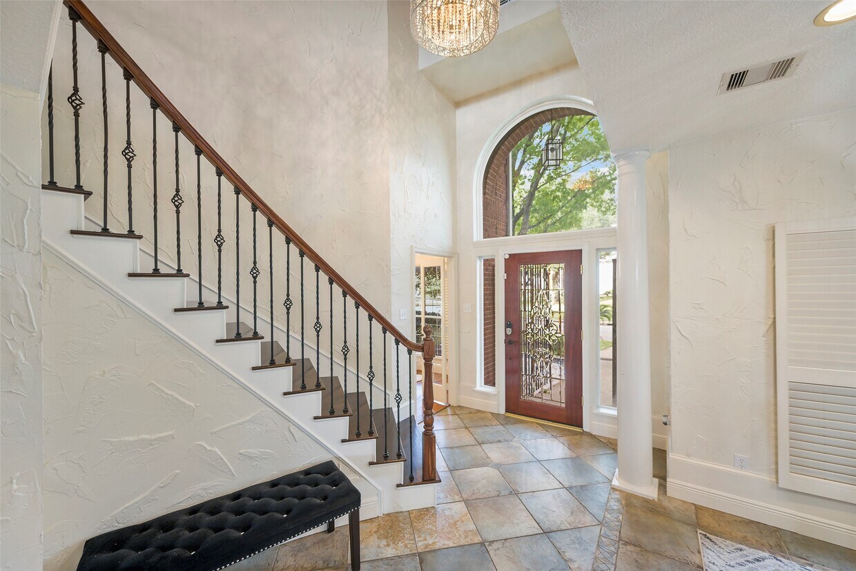 Foto principal - 14311 Islandwoods Dr