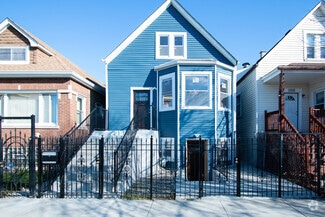 Building Photo - 1509 N Kostner Ave