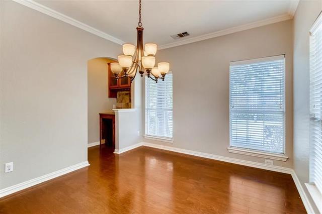 Building Photo - 2624 Dunbar Dr