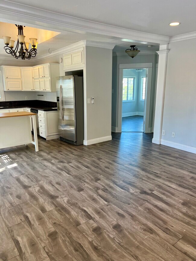 Building Photo - 1232 Westerly Ter