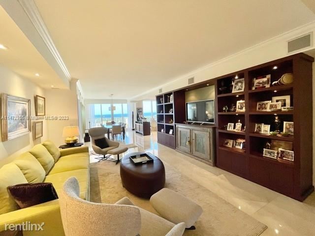 Foto del edificio - 3 br, 4.5 bath Condo - 799 Crandon Blvd Ap...