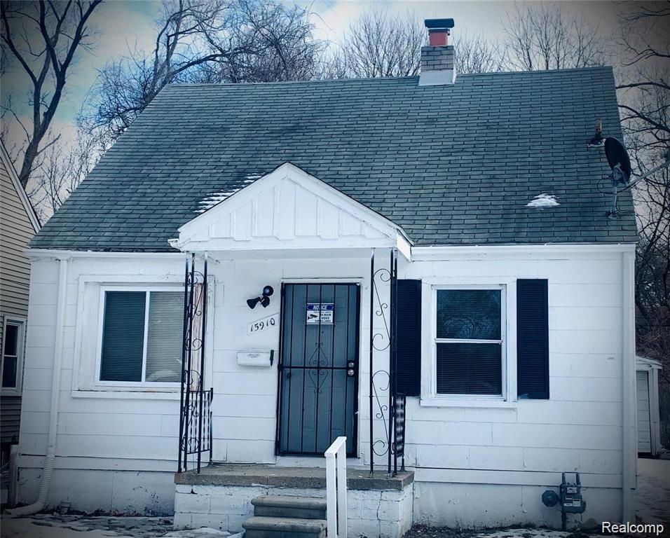 Primary Photo - 15910 W Parkway St