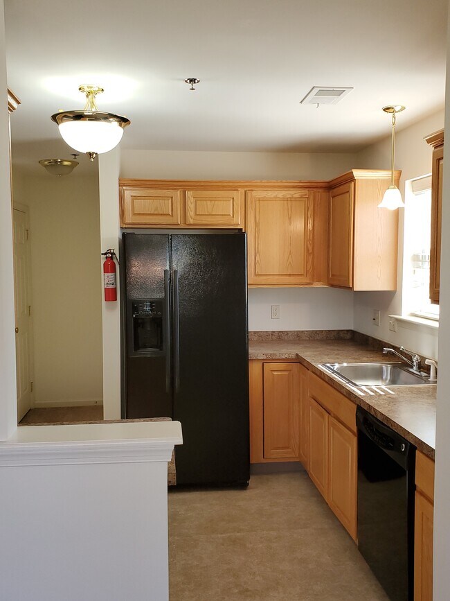 7210 Pioneer Dr, Macungie, PA 18062 Townhome Rentals in Macungie PA