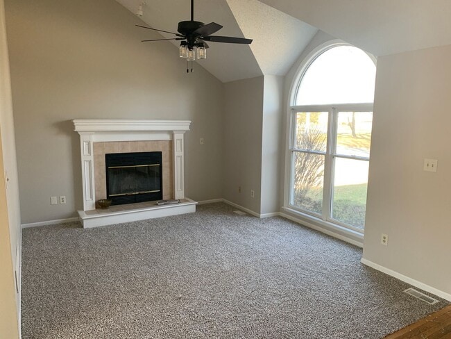 Building Photo - 3BR/2BA w/ Fenced Yard + Patio/Deck and 2-Car Garage in Olathe