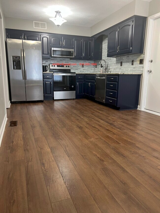 Foto del edificio - 8148 W 119th Terrace