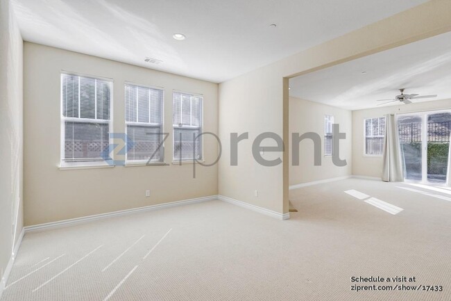 Building Photo - 14 Canyon Green Loop