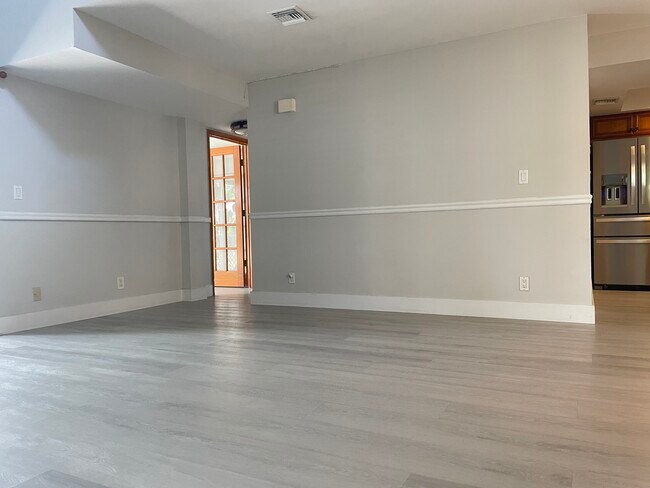 Foto del edificio - 5276 Buckhead Cir