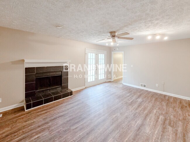 Foto del edificio - 112 Valerie Ct