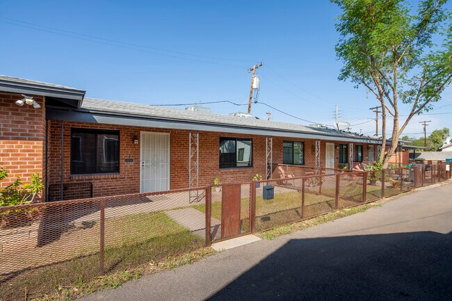 Foto del edificio - Portland Apartments