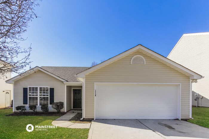 Foto principal - 4929 Hopewood Ln