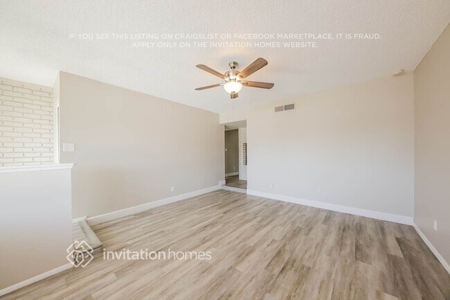 Building Photo - 4228 W Mission Ln