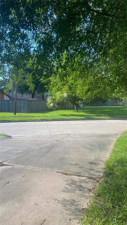 Building Photo - 812 Molina Dr