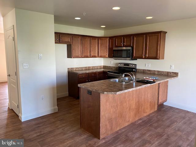 Foto principal - 106 Redstone Dr