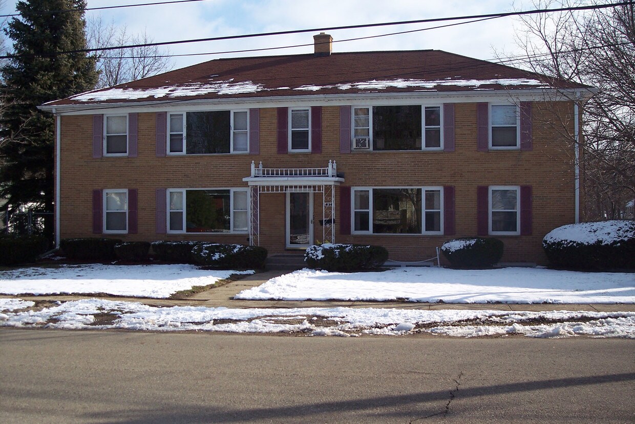 Foto del edificio - 436 Campbell Ave