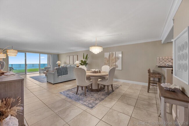 Foto del edificio - 350 S Beach Rd