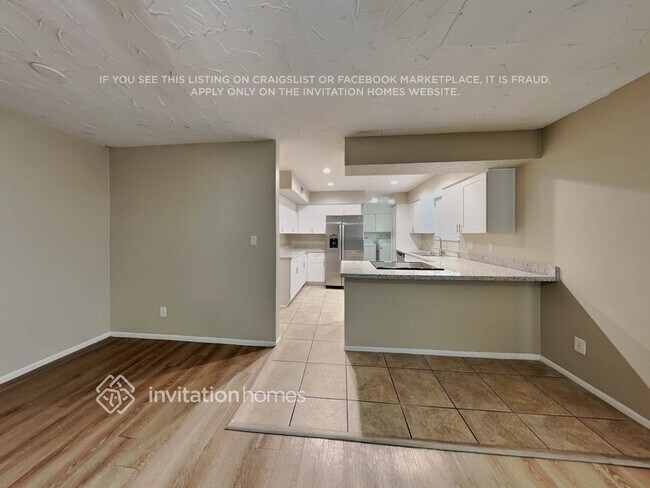 Building Photo - 4130 W Mission Ln