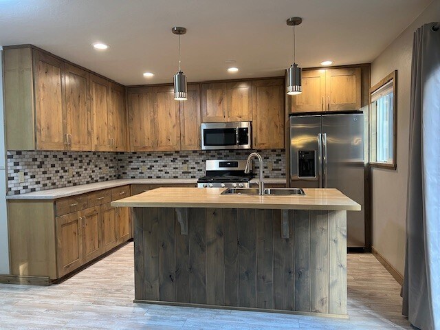 Foto del edificio - 844 Los Angeles Ave