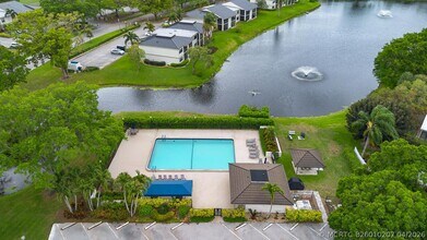 Building Photo - 12962 Briarlake Dr