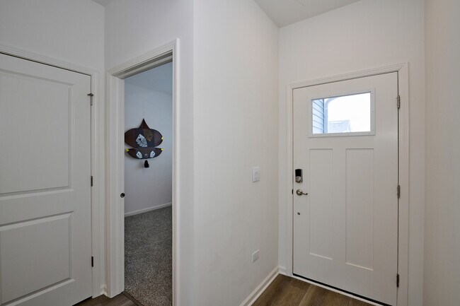 Foto del edificio - 1179 Woodlily Ln