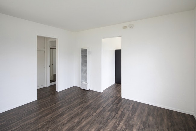 Foto del edificio - OPEN HOUSE: 10/25 1:30-2:30PM ~ 1BR Cottag...