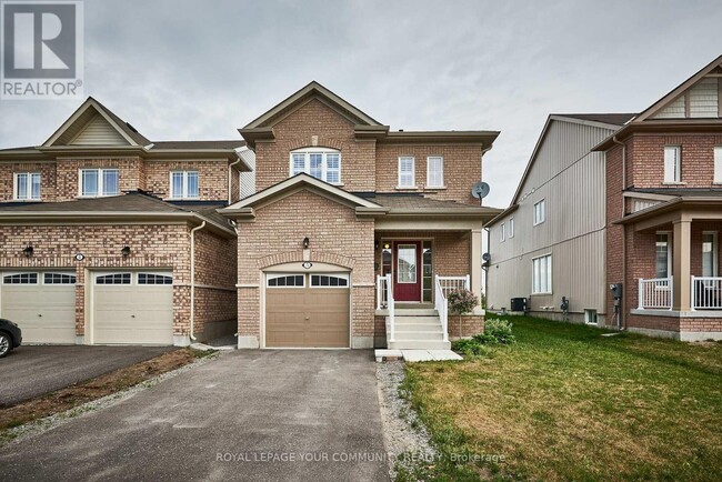 Building Photo - 10 Don Hadden Crescent