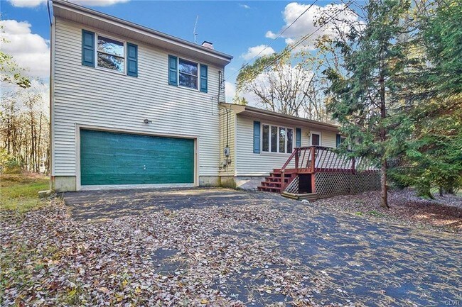 Building Photo - 231 Holmes Way