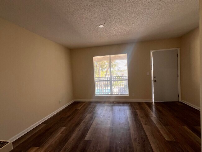 Foto del edificio - 1500 N Congress Ave