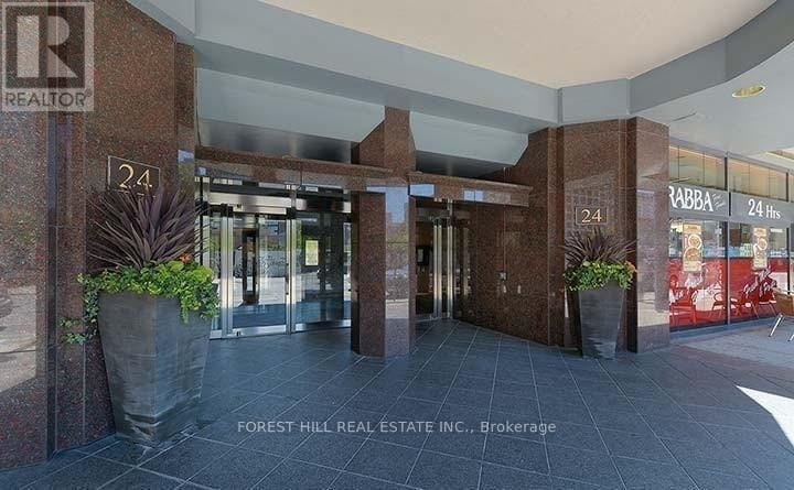 Photo principale - 24-2224 Wellesley St W