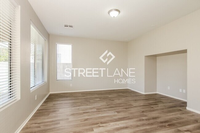 Foto del edificio - 14862 N 152nd Ln