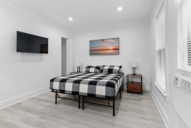 Foto del edificio - 412 Harwood St