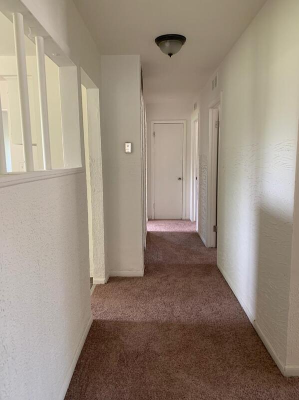 Foto del edificio - 6858 Edgeton St