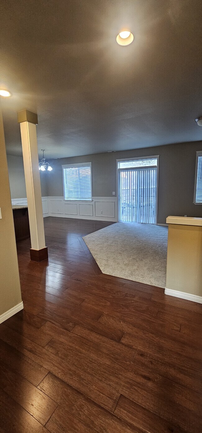 Foto del edificio - 16228 2nd Ave SE