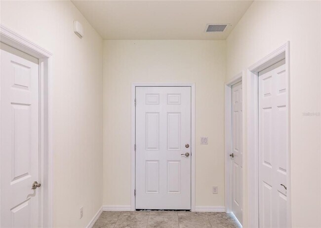 Foto del edificio - 1174 Navigator Rd