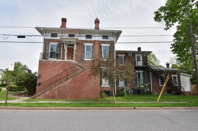 Foto del edificio - MT440