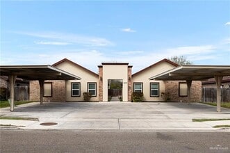 Building Photo - 3911 Valeria St