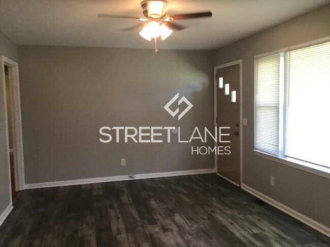 Building Photo - Charming 3 Bedroom in Sumter!