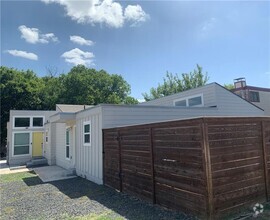 Building Photo - 4505 Teri Rd