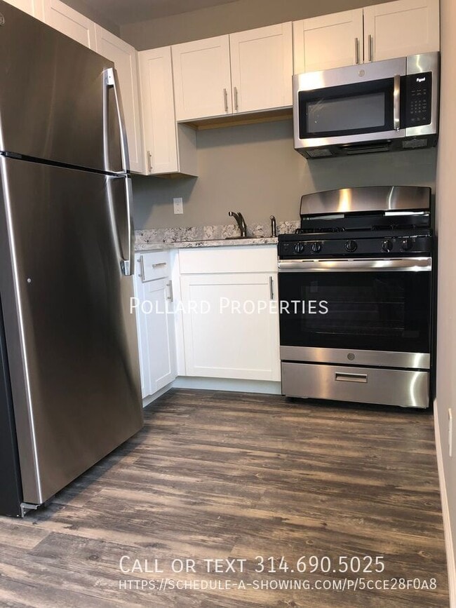 Building Photo - 300 Arlington Way