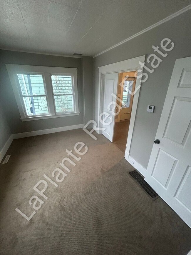 Foto del edificio - 1804 Bigelow St