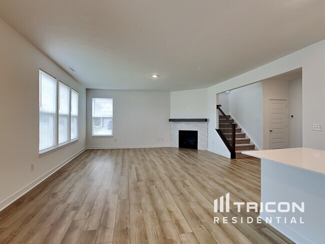 Building Photo - 2096 S Quincy Drive New Palestine IN
