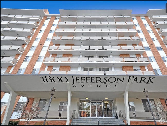 Building Photo - 1800 Jefferson Park Ave
