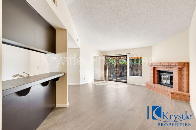 Building Photo - 343 Clydesdale Dr