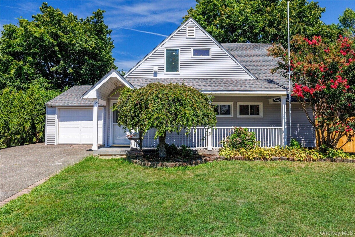 Foto principal - 24 Bobwhite Ln