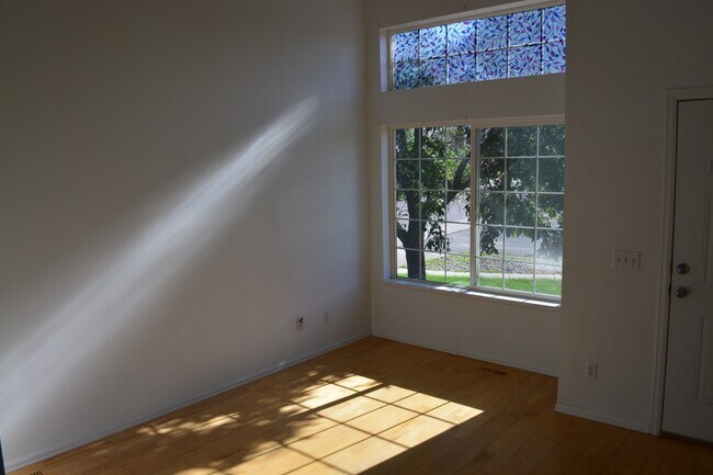 Foto del edificio - Spacious Sundown 4BD Home on Corner Lot – ...