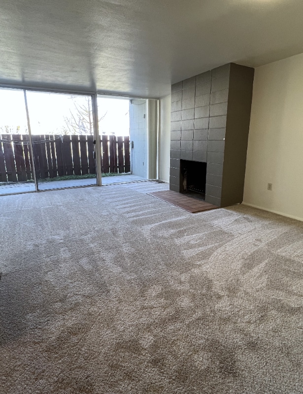 Building Photo - 1010-1062-1062 NW Fillmore Ave