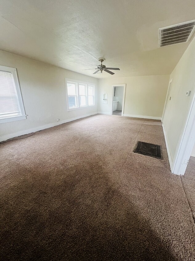 Primary Photo - Charming 2-Bedroom Home with Detached Gara...