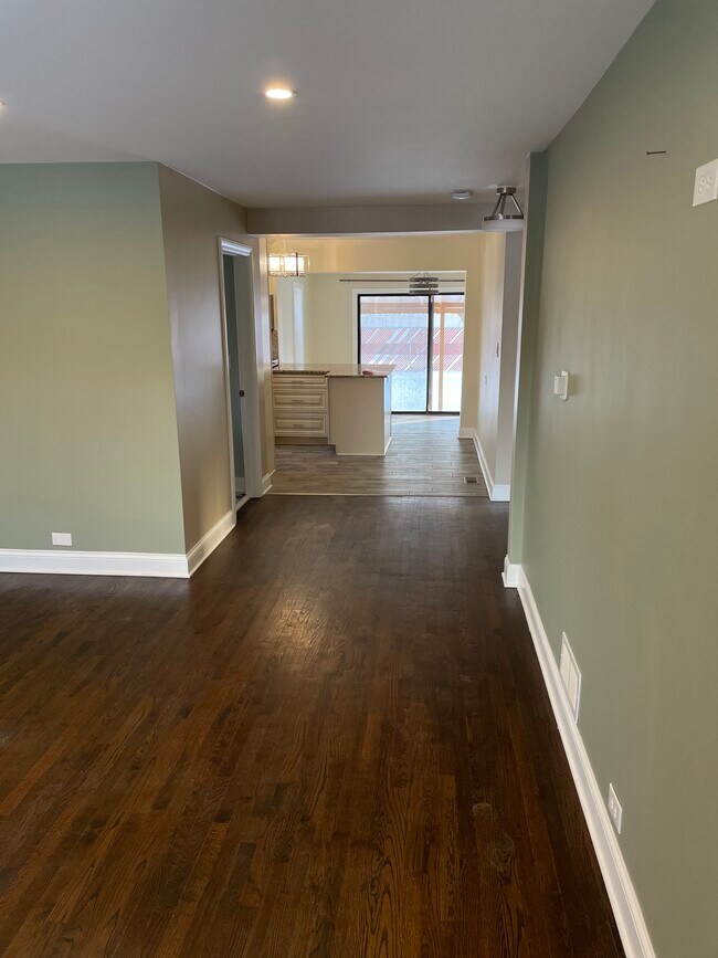 Building Photo - 7171 W Armitage Ave