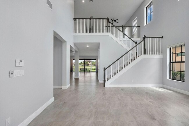Building Photo - 12165 Lake House Ln
