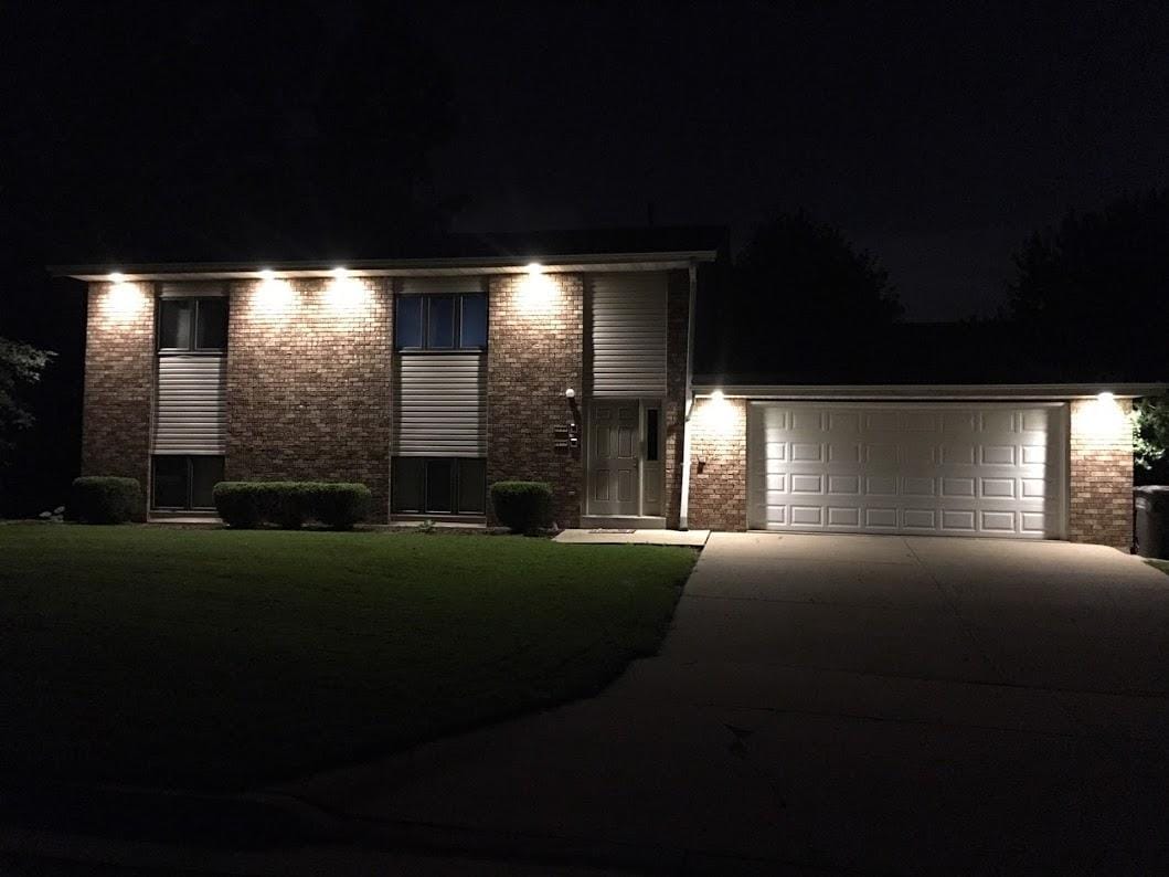 6155 S 42nd St, Greenfield, WI 53221 Townhome Rentals in Greenfield WI